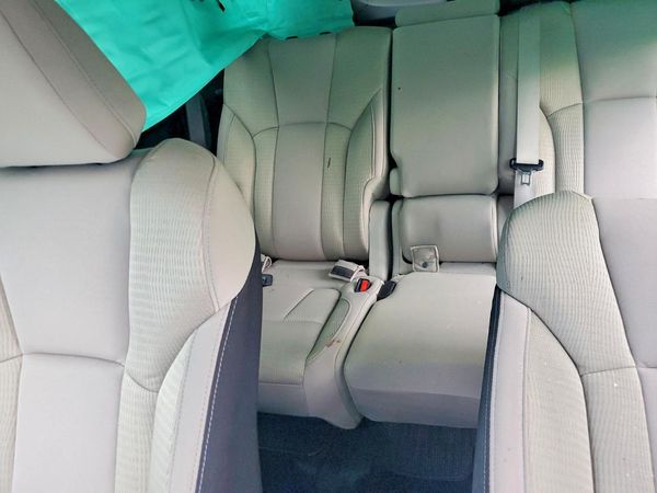 2019 SUBARU ASCENT Premium 8+ES+KA — SUVN