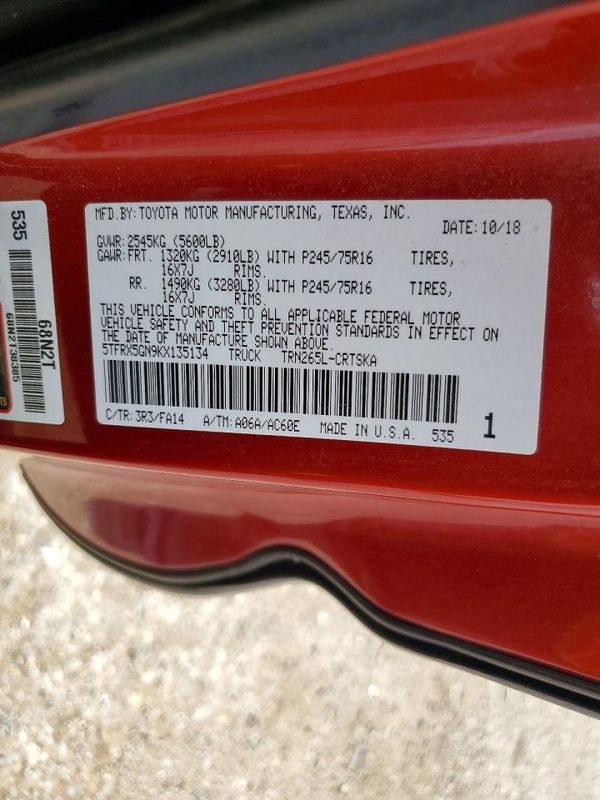 2019 TOYOTA TACOMA SR5