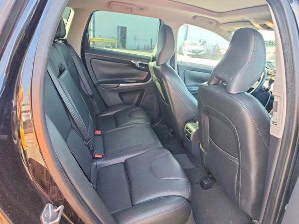 2016 VOLVO XC60 SV33 Premier