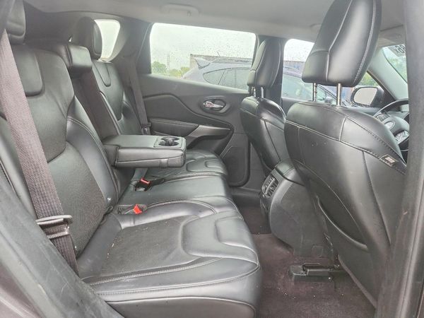 2019 JEEP CHEROKEE LIMITED 4X4
