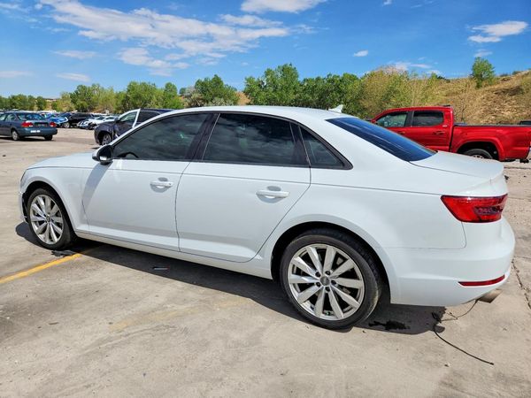 2017 AUDI A4 quattro Premium