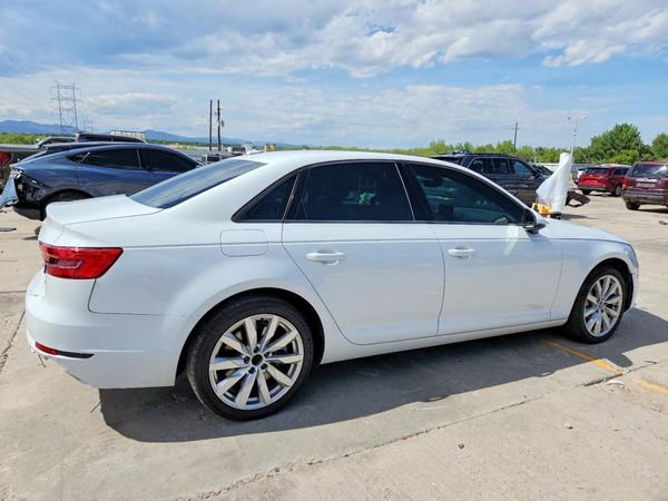 2017 AUDI A4 quattro Premium