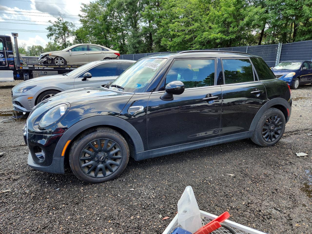 2019 MINI COOPER