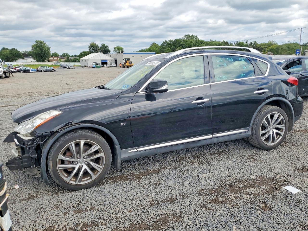 2016 INFINITI QX50