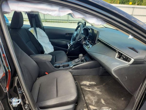 2026 TOYOTA COROLLA