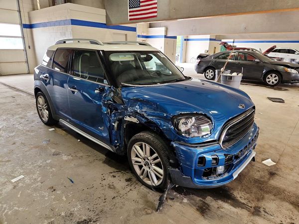 2018 MINI COOPER