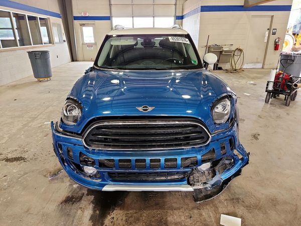 2018 MINI COOPER