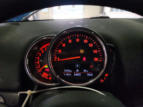 2018 MINI COOPER