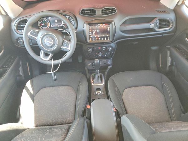 2023 JEEP RENEGADE Latitude, Upland