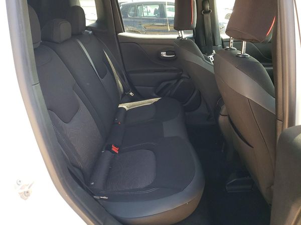 2023 JEEP RENEGADE Latitude, Upland