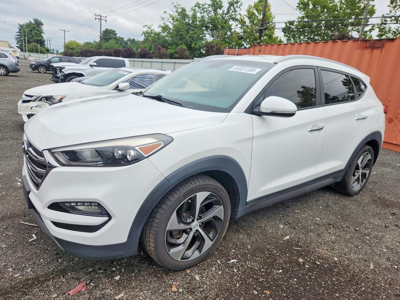 2016 HYUNDAI TUCSON