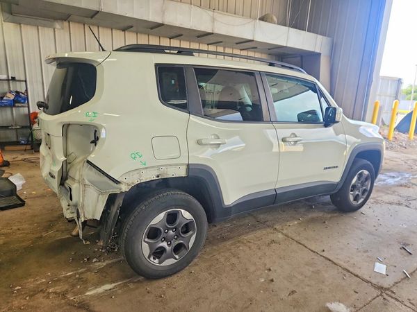 2016 JEEP RENEGADE LATITUDE 4X4