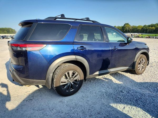 2022 NISSAN PATHFINDER