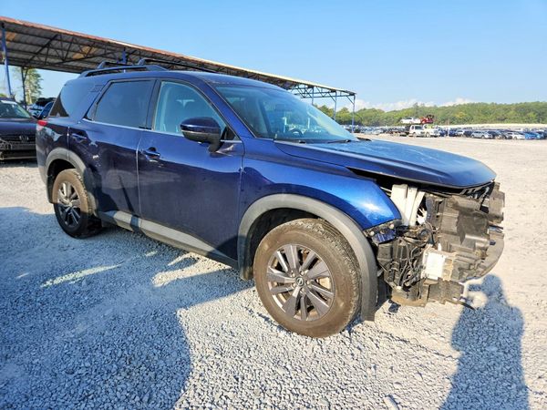 2022 NISSAN PATHFINDER