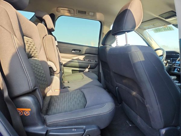 2022 NISSAN PATHFINDER
