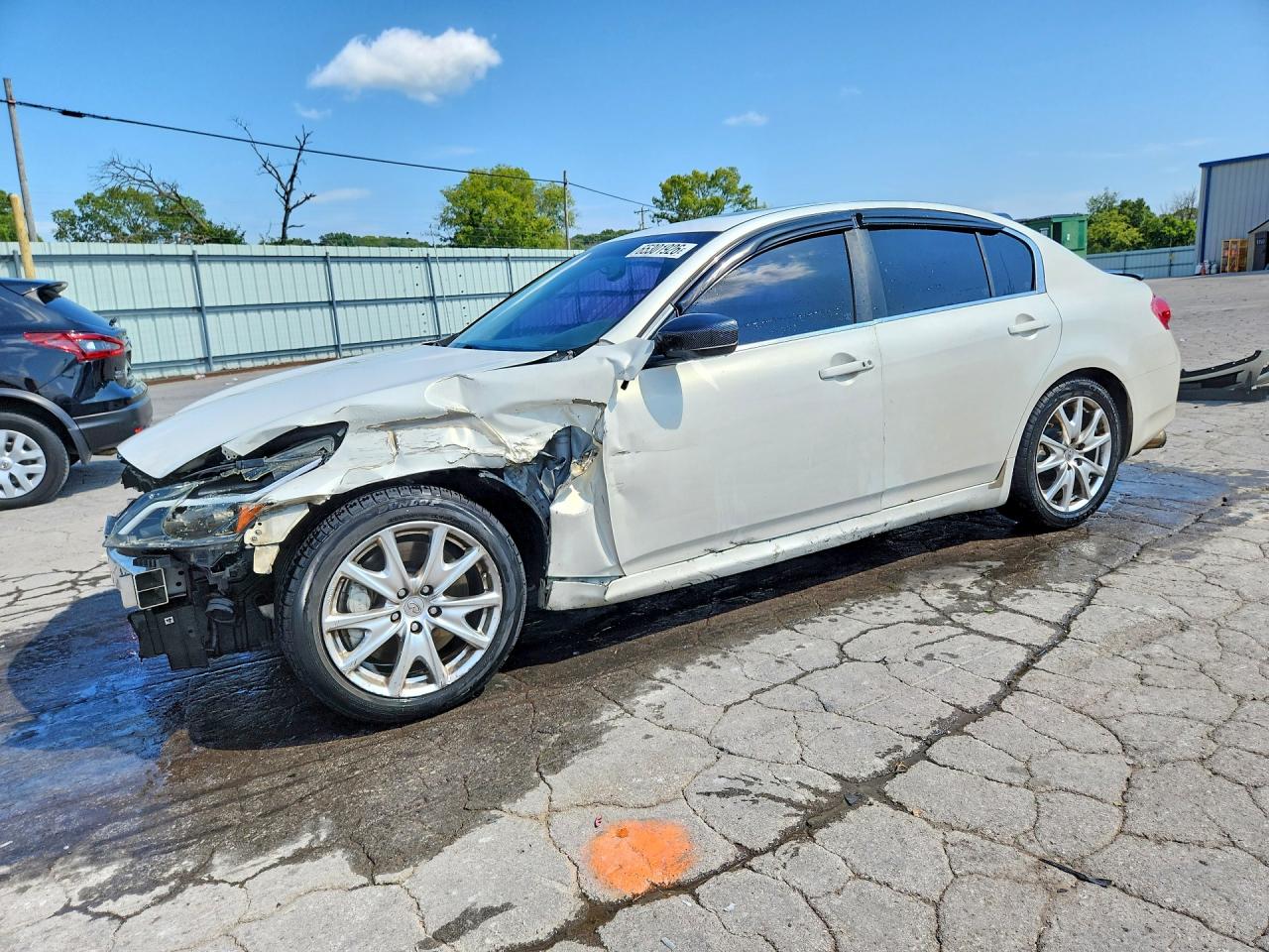 2013 INFINITI G37