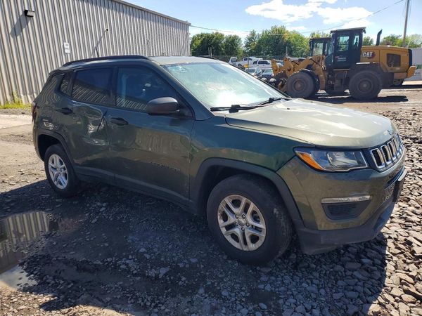 2018 JEEP COMPASS Sport — Passenger 3/4
