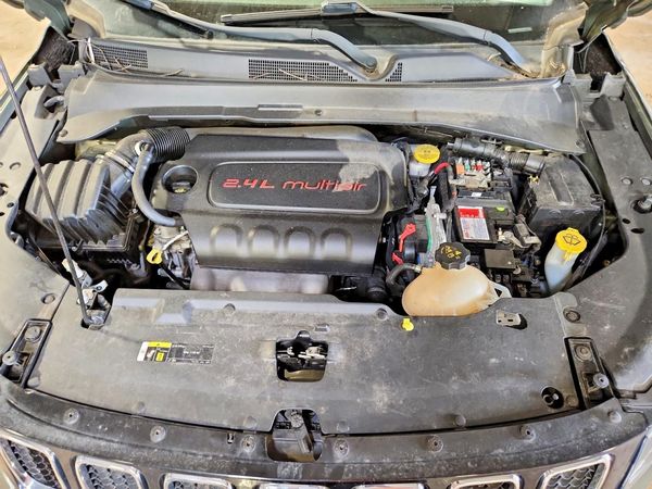 2018 JEEP COMPASS Sport — Engine bay