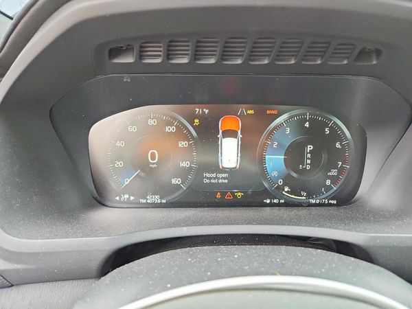 2021 VOLVO XC90 Inscription