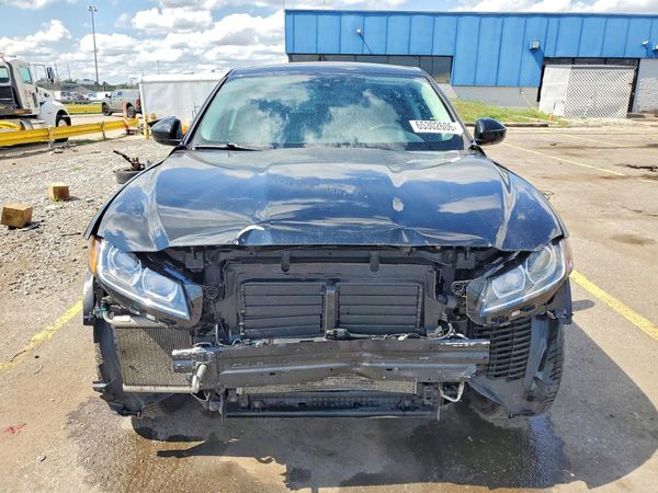 2018 JAGUAR F-PACE Premium