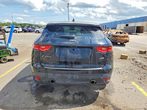 2018 JAGUAR F-PACE Premium