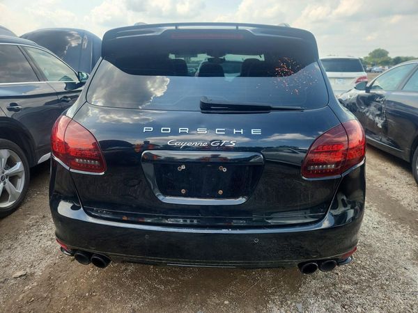 2014 PORSCHE CAYENNE GTS