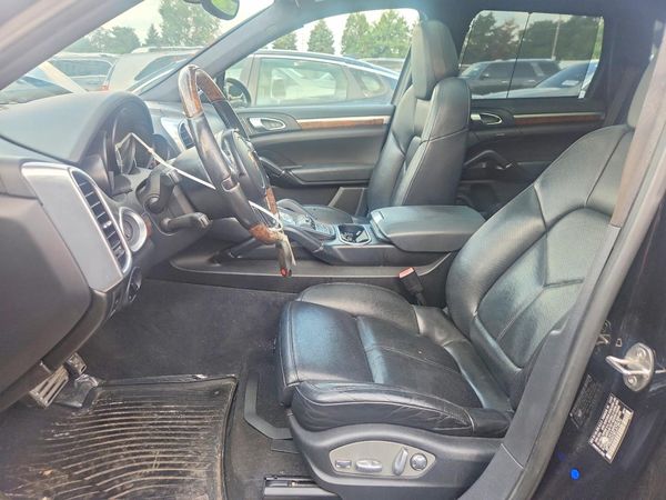 2014 PORSCHE CAYENNE GTS