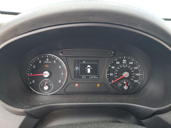 2018 KIA SORENTO L, LX