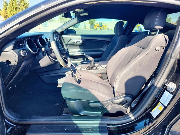 2020 FORD MUSTANG I4 Coupe
