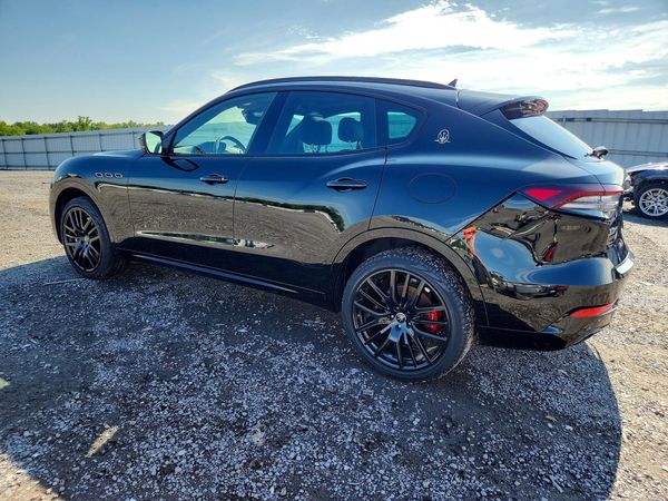 2021 MASERATI LEVANTE