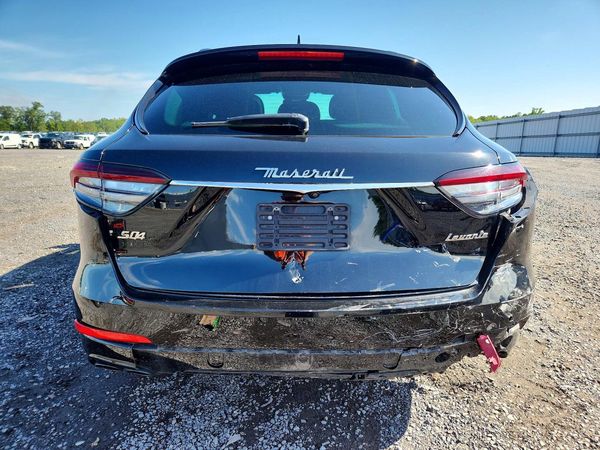 2021 MASERATI LEVANTE
