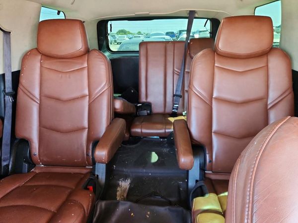 2017 CADILLAC ESCALADE