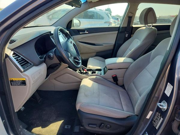 2016 HYUNDAI TUCSON