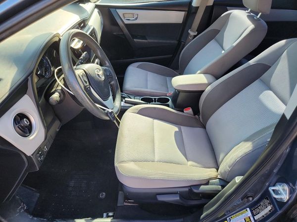 2017 TOYOTA COROLLA