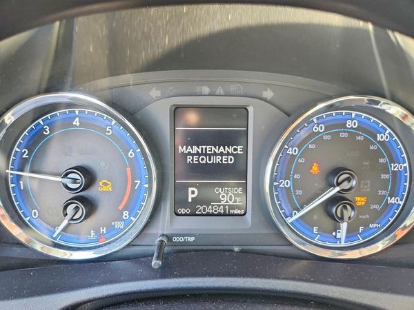 2017 TOYOTA COROLLA