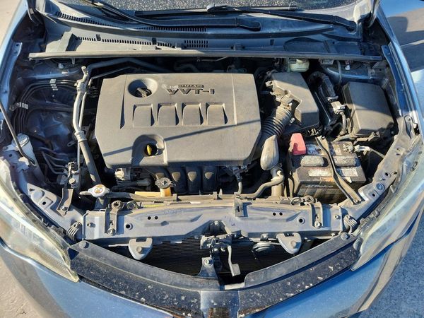 2017 TOYOTA COROLLA