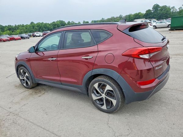2016 HYUNDAI TUCSON