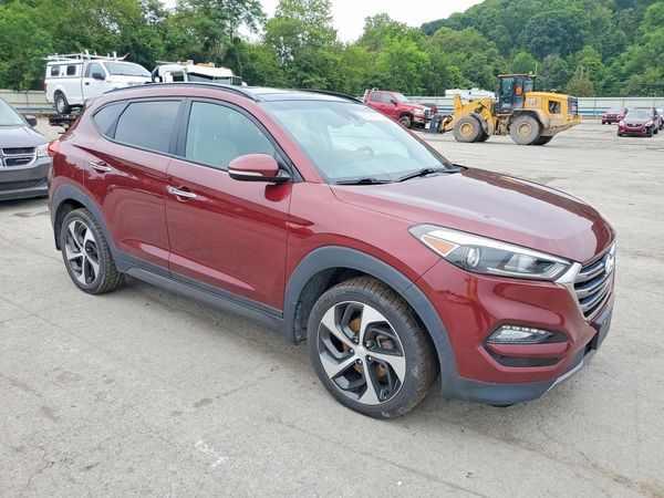 2016 HYUNDAI TUCSON