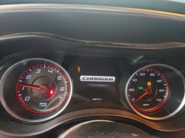 2015 DODGE CHARGER SE