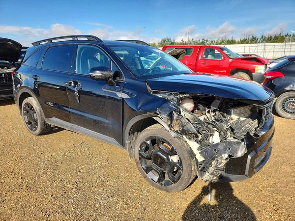 2025 KIA SORENTO — Passenger 3/4
