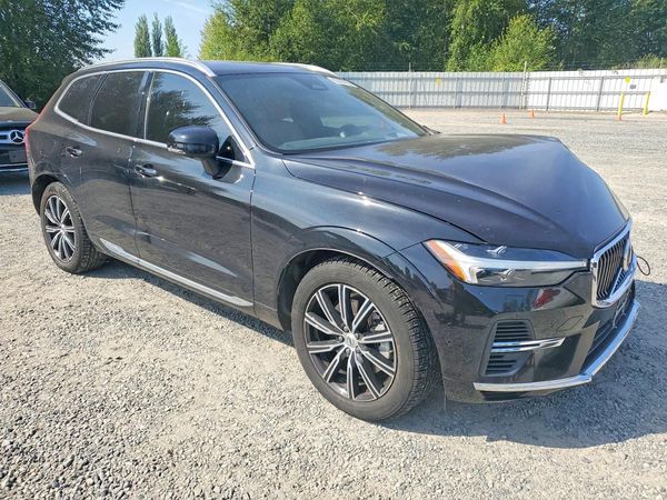 2023 VOLVO XC60