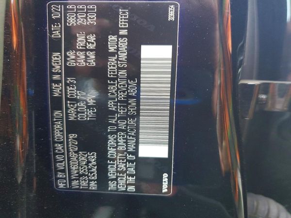 2023 VOLVO XC60