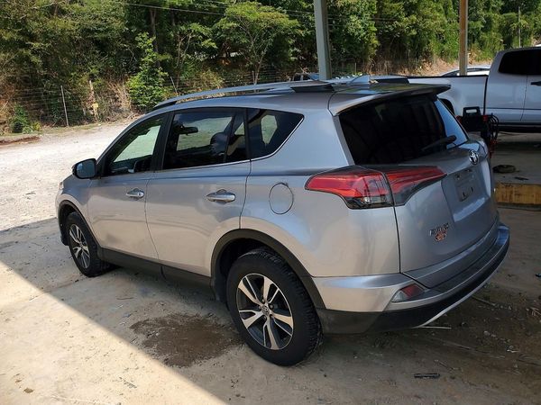2016 TOYOTA RAV4
