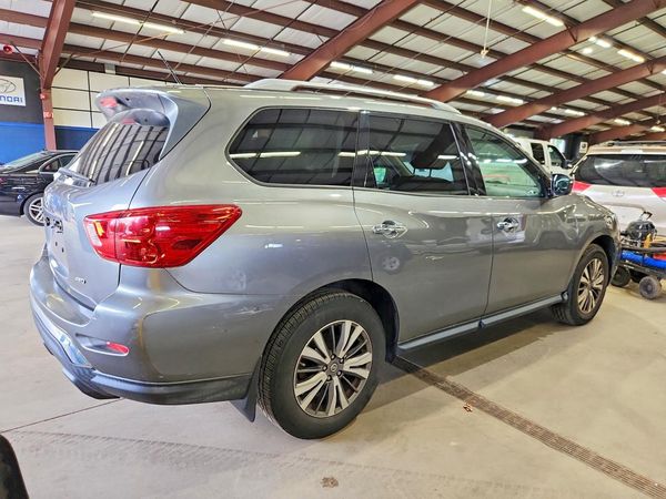 2018 NISSAN PATHFINDER