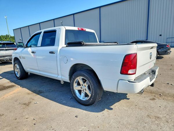 2016 RAM 1500 ST CREW CAB 4X4