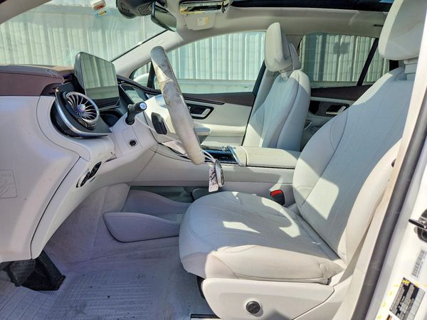2023 MERCEDES-BENZ EQE SUV EQE350+