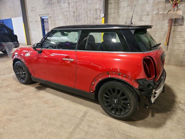 2015 MINI COOPER