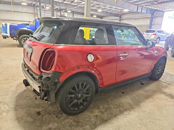 2015 MINI COOPER