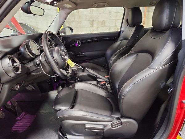 2015 MINI COOPER