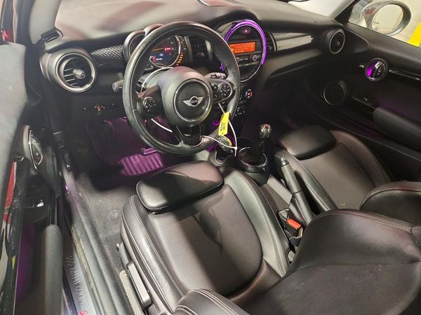 2015 MINI COOPER